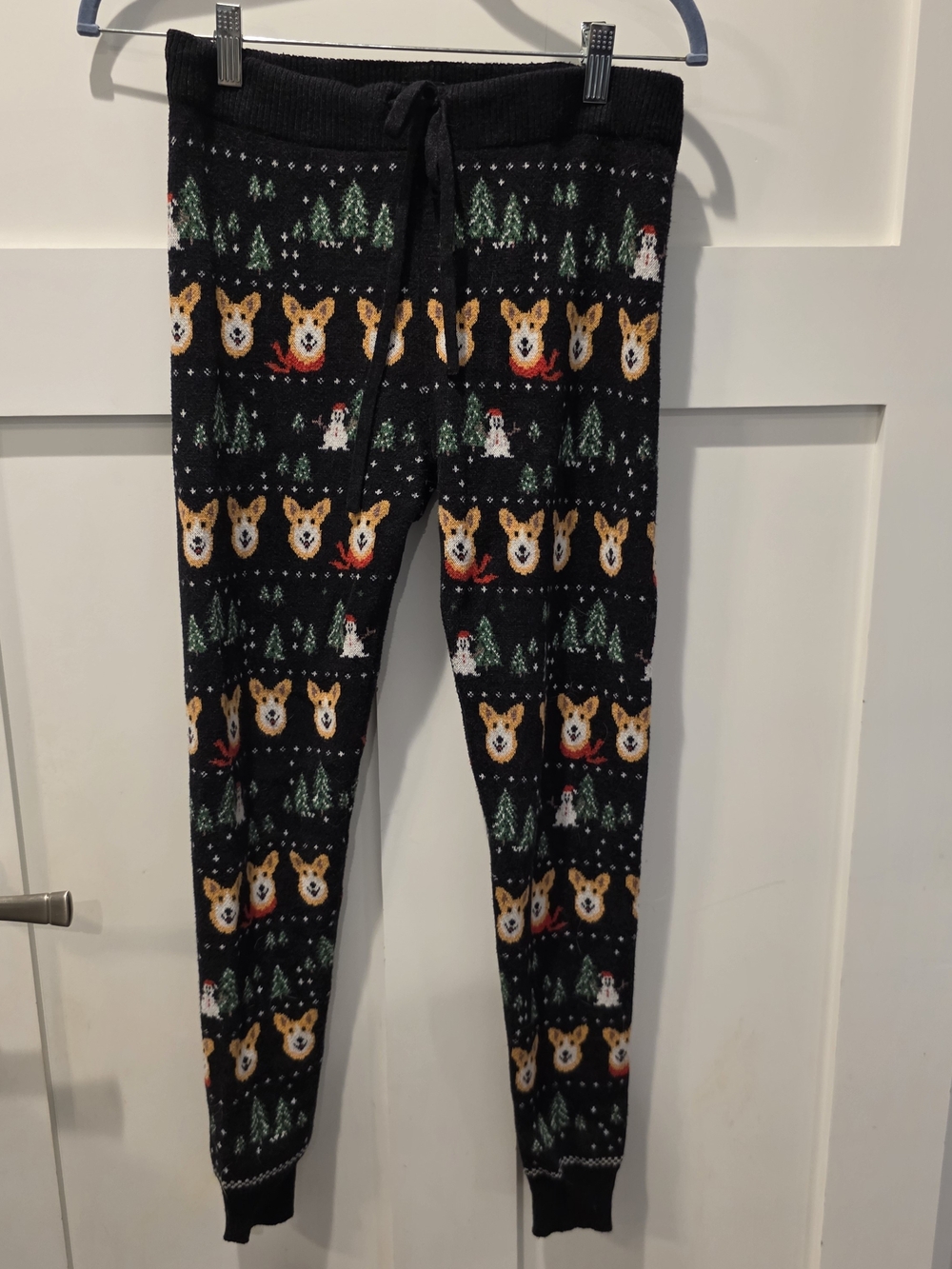 American Eagle Women's CORGI Christmas M Holiday Ahh-Mazingly Sweater Leggings
